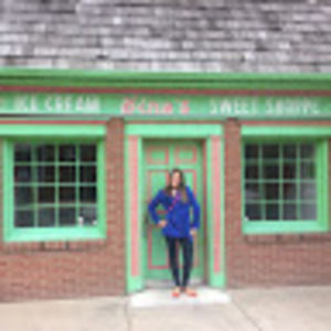 Meet your Posher, Gina